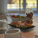 Apart Otel Myhouse - Dall'alto Trani