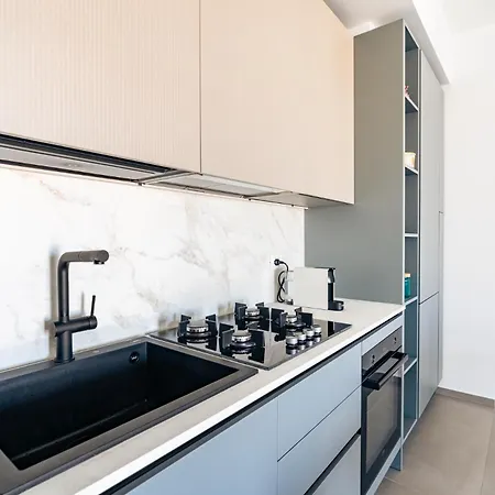 Myhouse - Dall'alto 4* טרני