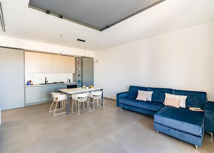 Myhouse - Dall'alto מלון דירות 3*
